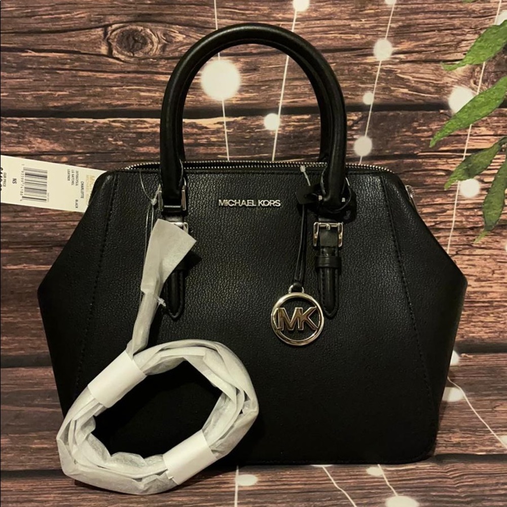 🌻MICHAEL KORS 🌻 BLACK LARGE CHARLOTTE SATCHEL - Picture 2 of 11